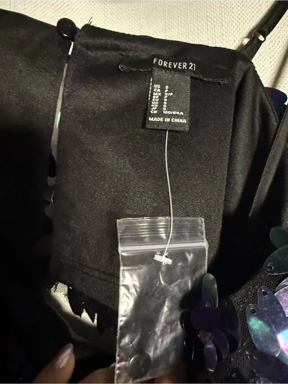 Forever 21 Black Sequin Cami Crop Top Size Small